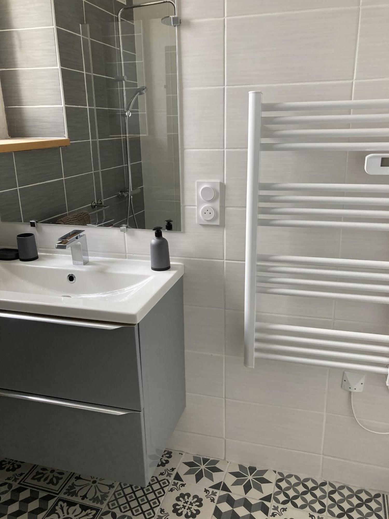 Location Appartement Des Pyrenees Borderes-sur-l'Echez Bilik gambar
